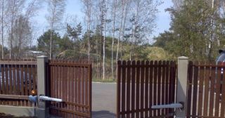 Купить распашные ворота из штакетника Воскресенск, цена от 2740 руб.